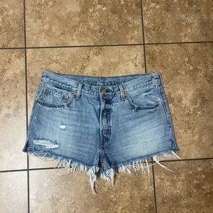 Levi’s 501 Cut Off Denim Shorts